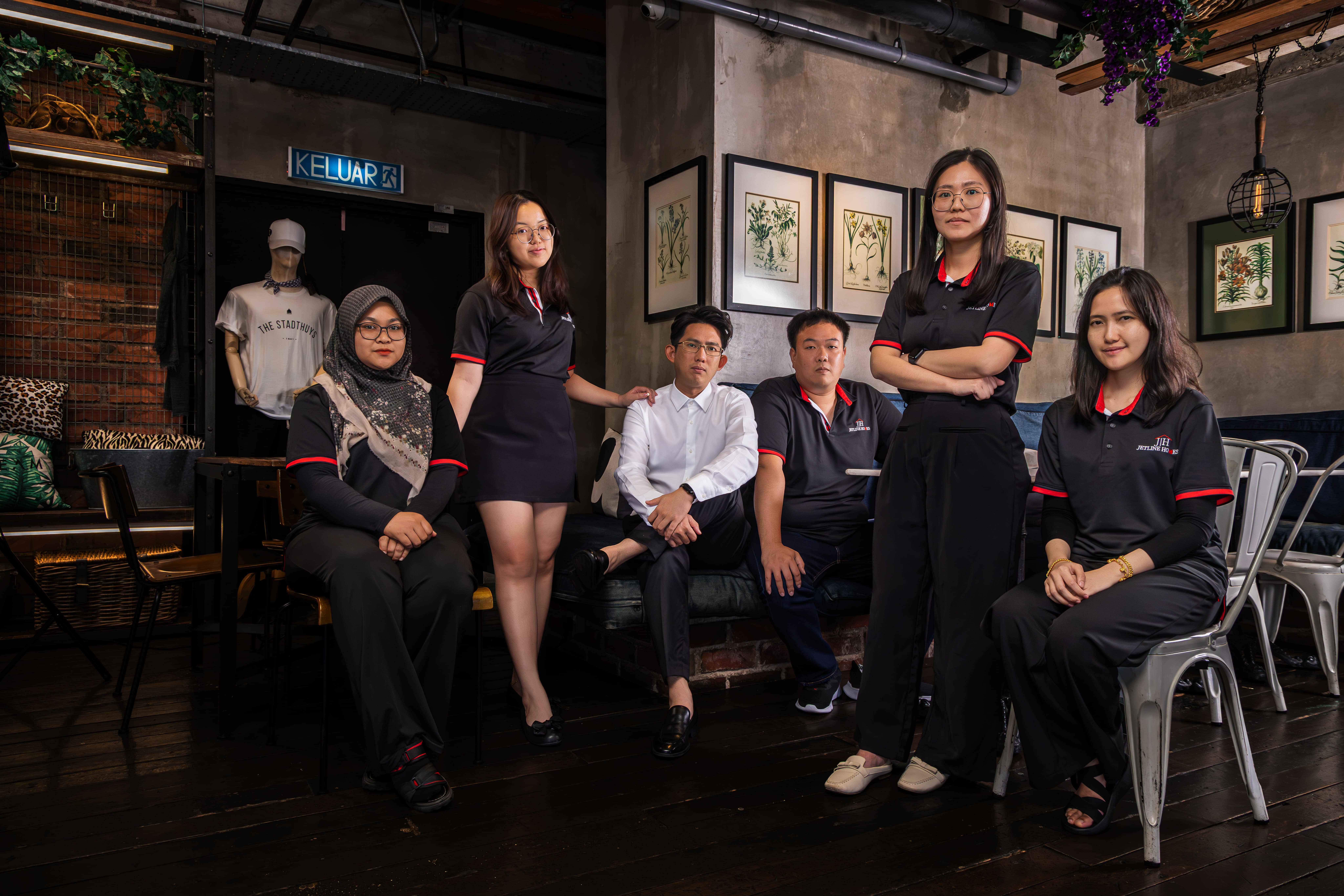 team-1.jpg